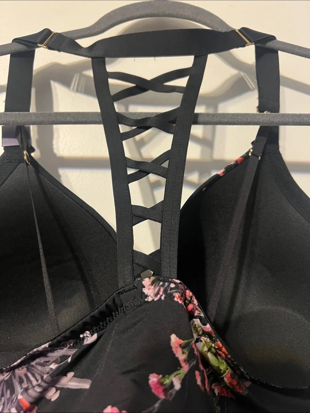 Cacique black floral